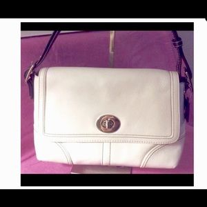 Coach White Bag‼️SOLD‼️